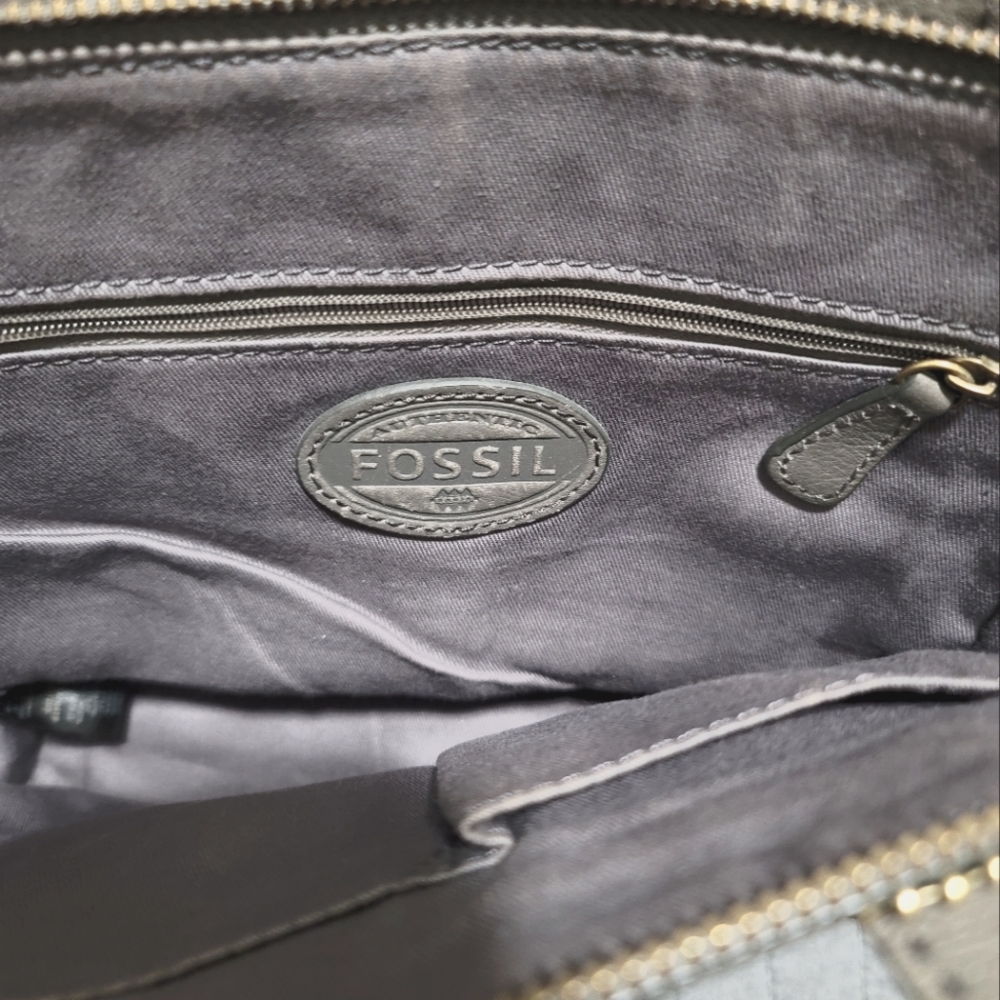 Fossil Crossbody Bag With Matching Wallet. Color … - image 2